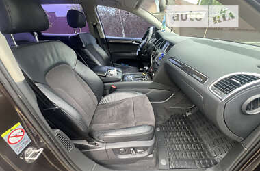 Внедорожник / Кроссовер Audi Q7 2013 в Киеве