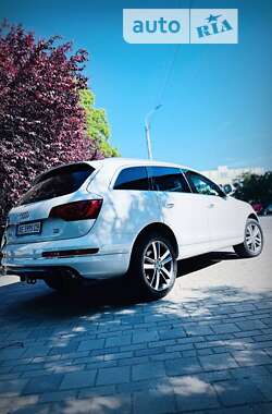 Внедорожник / Кроссовер Audi Q7 2015 в Днепре