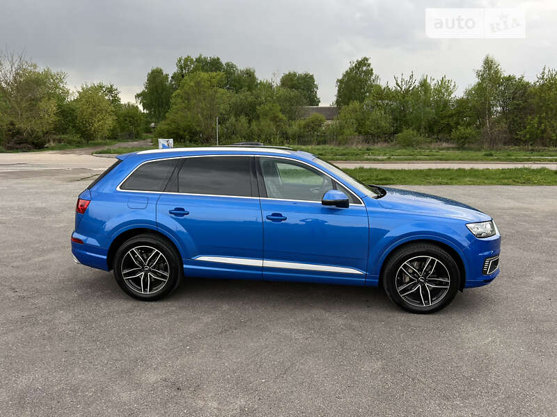 Audi Q7 2015