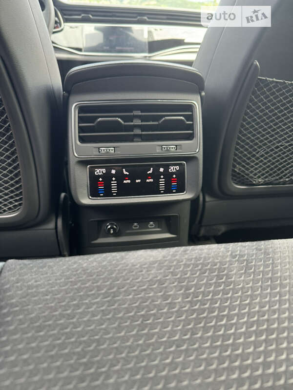 Внедорожник / Кроссовер Audi Q7 2023 в Одессе