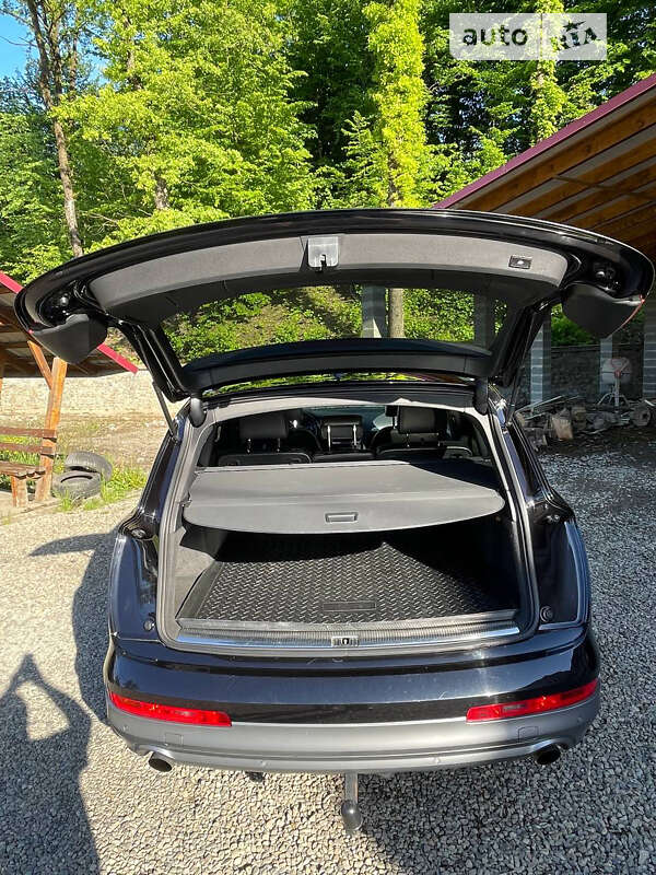 Внедорожник / Кроссовер Audi Q7 2011 в Тячеве