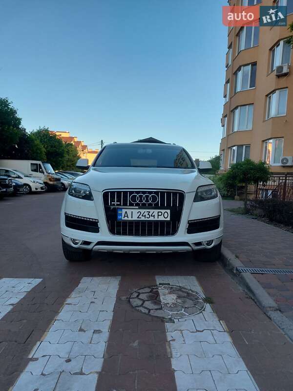 Audi Q7 2014