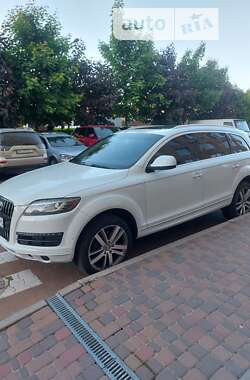 Позашляховик / Кросовер Audi Q7 2014 в Києві