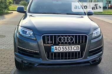 Позашляховик / Кросовер Audi Q7 2012 в Хусті