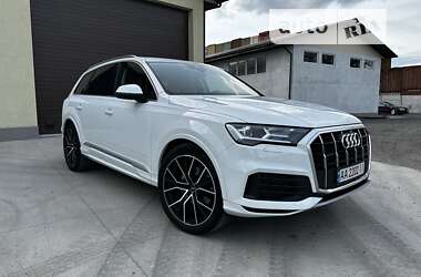 Позашляховик / Кросовер Audi Q7 2020 в Києві