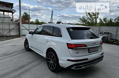 Внедорожник / Кроссовер Audi Q7 2020 в Киеве