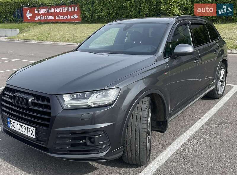 Позашляховик / Кросовер Audi Q7 2018 в Львові