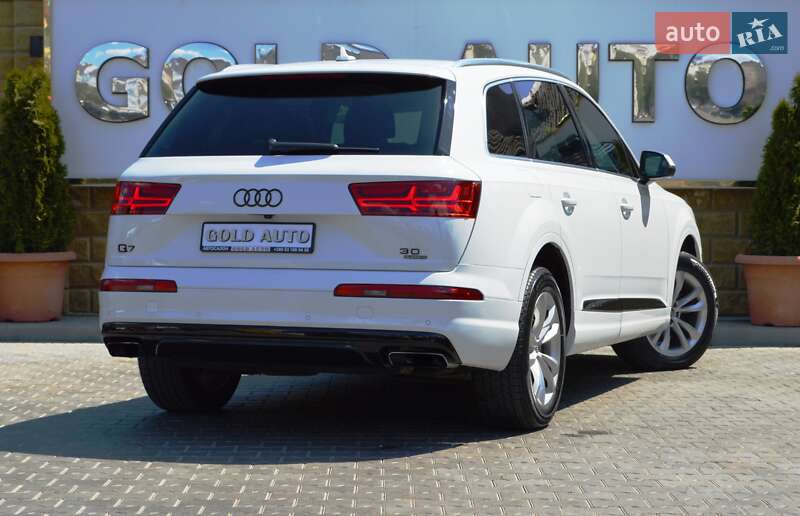 Позашляховик / Кросовер Audi Q7 2016 в Одесі