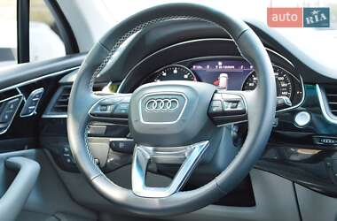 Внедорожник / Кроссовер Audi Q7 2016 в Одессе