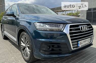 Внедорожник / Кроссовер Audi Q7 2017 в Киеве