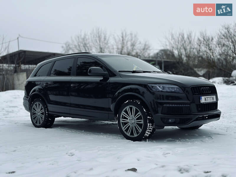 Позашляховик / Кросовер Audi Q7 2013 в Глухові