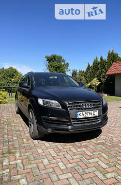 Позашляховик / Кросовер Audi Q7 2006 в Києві