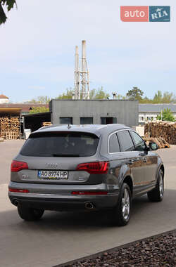 Внедорожник / Кроссовер Audi Q7 2015 в Мукачево