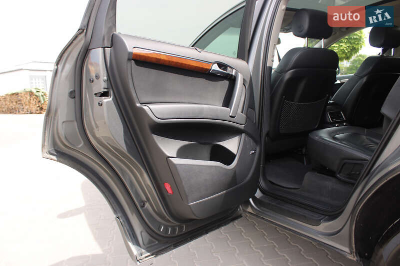 Внедорожник / Кроссовер Audi Q7 2015 в Мукачево фото 17 Внедорожник / Кроссовер Audi Q7 2015 в Мукачево