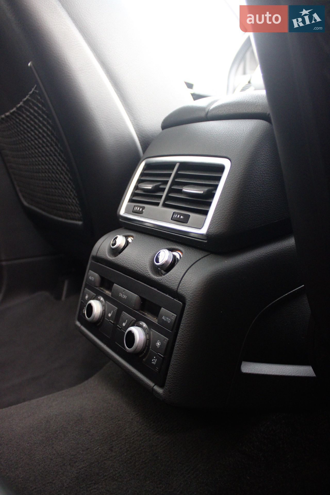 2015 Audi Q7 - мініатюра 23