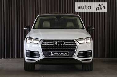 Внедорожник / Кроссовер Audi Q7 2018 в Киеве