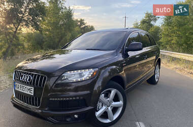 Внедорожник / Кроссовер Audi Q7 2012 в 
