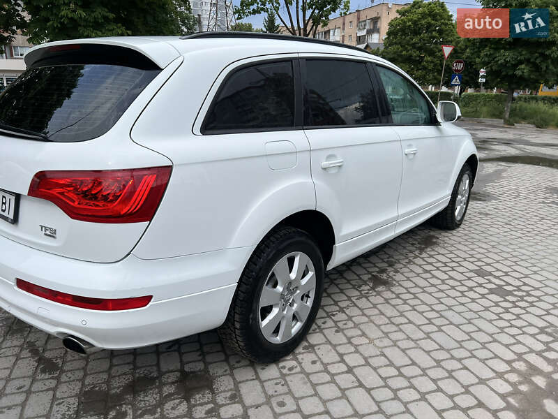 Внедорожник / Кроссовер Audi Q7 2013 в Тернополе