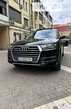 Audi Q7 2015