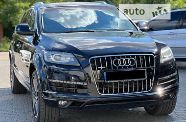 Audi Q7 2013