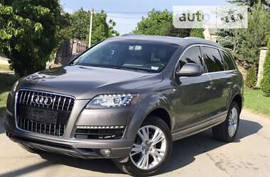 Внедорожник / Кроссовер Audi Q7 2011 в Луцке