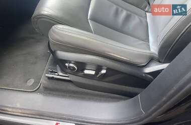 Позашляховик / Кросовер Audi Q7 2016 в 