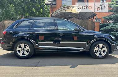 Внедорожник / Кроссовер Audi Q7 2021 в Киеве