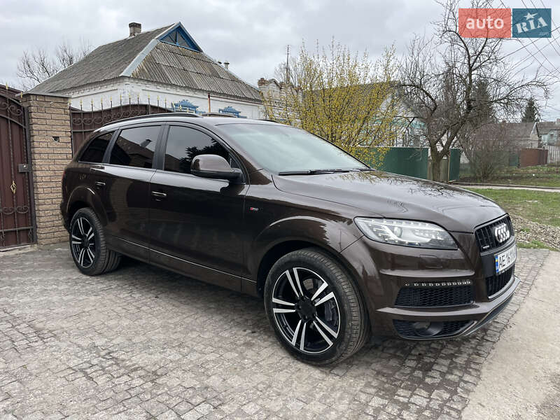 Внедорожник / Кроссовер Audi Q7 2011 в Днепре