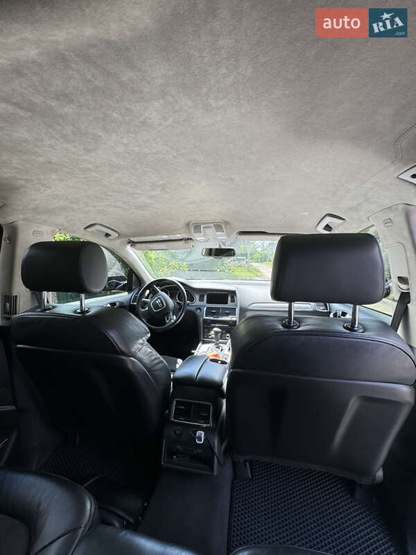 Внедорожник / Кроссовер Audi Q7 2011 в Днепре