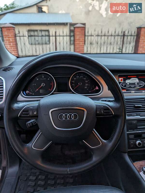 Внедорожник / Кроссовер Audi Q7 2015 в Львове