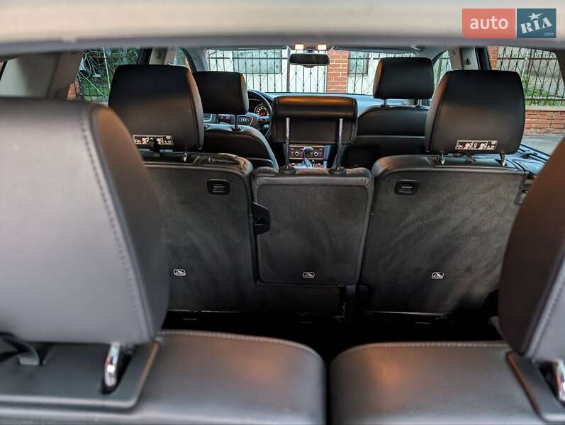 Внедорожник / Кроссовер Audi Q7 2015 в Львове