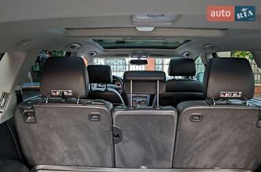 Внедорожник / Кроссовер Audi Q7 2015 в 