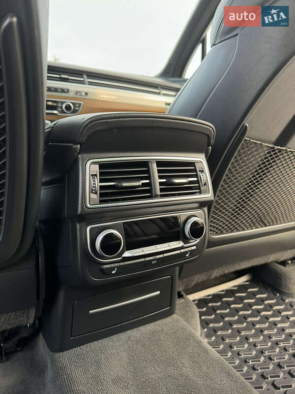 Позашляховик / Кросовер Audi Q7 2015 в Ізмаїлі