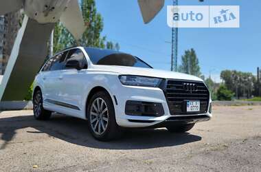 Audi Q7 2017