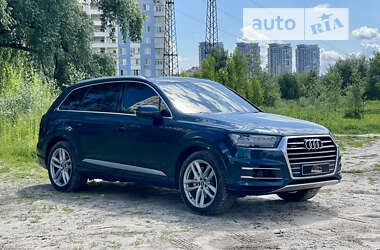 Позашляховик / Кросовер Audi Q7 2018 в Києві