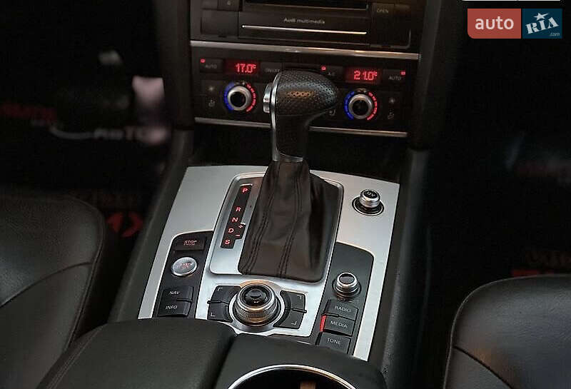 Внедорожник / Кроссовер Audi Q7 2014 в Харькове