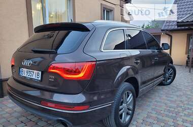 Позашляховик / Кросовер Audi Q7 2010 в Миргороді