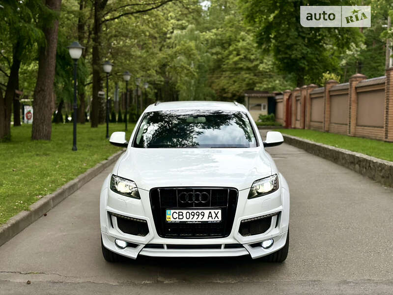 Внедорожник / Кроссовер Audi Q7 2013 в Чернигове
