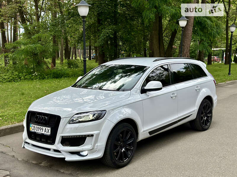 Внедорожник / Кроссовер Audi Q7 2013 в Чернигове