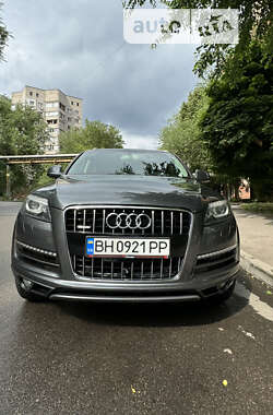 Audi Q7 2013