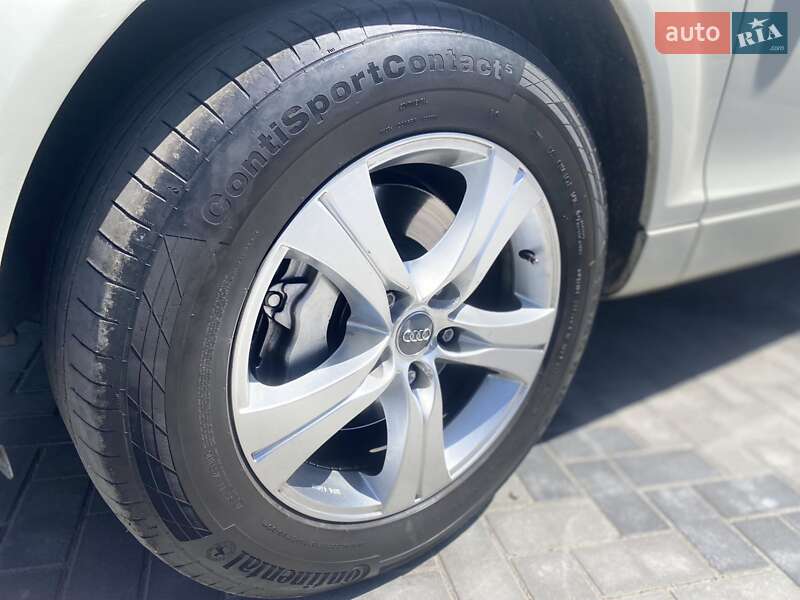 Позашляховик / Кросовер Audi Q7 2008 в Звягелі