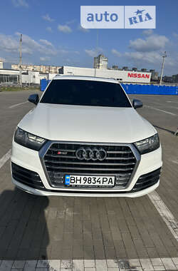 Audi Q7 2016