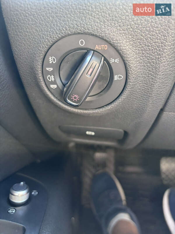 Внедорожник / Кроссовер Audi Q7 2013 в Ужгороде
