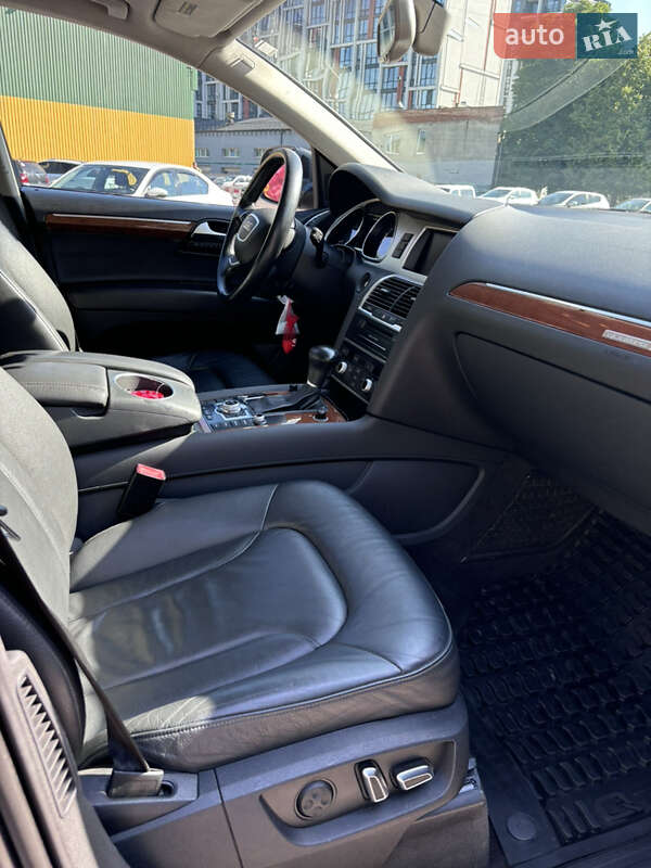 Внедорожник / Кроссовер Audi Q7 2013 в Ужгороде фото 23 Внедорожник / Кроссовер Audi Q7 2013 в Ужгороде