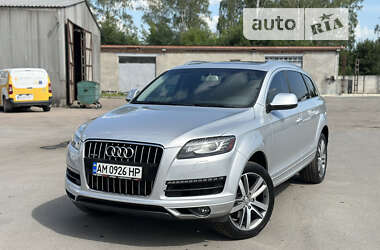 Позашляховик / Кросовер Audi Q7 2015 в Звягелі