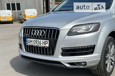 Позашляховик / Кросовер Audi Q7 2015 в Звягелі