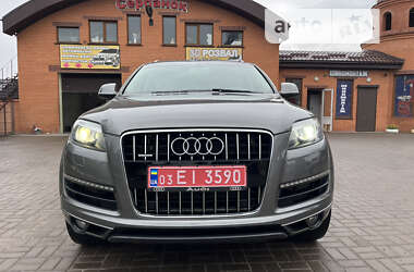 Внедорожник / Кроссовер Audi Q7 2011 в Дубно