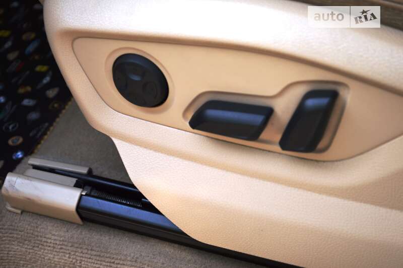 Позашляховик / Кросовер Audi Q7 2016 в Одесі