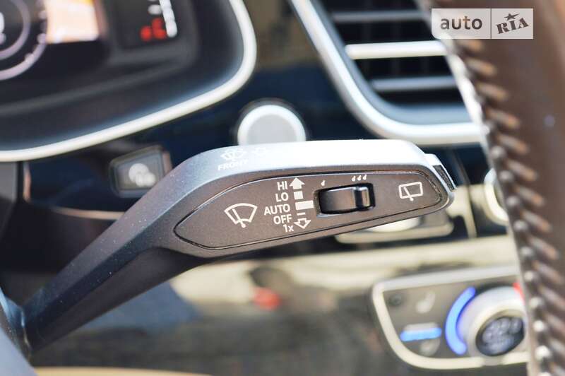 Позашляховик / Кросовер Audi Q7 2016 в Одесі