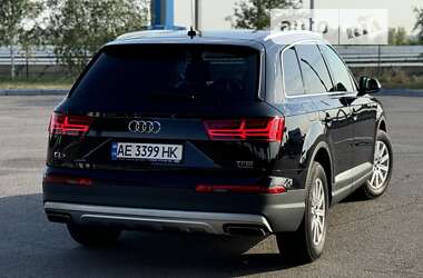 Внедорожник / Кроссовер Audi Q7 2016 в Днепре